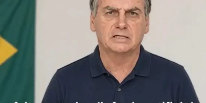 Entre a cruz e a espada: Bolsonaro está entre voltar para a Papudinha e atribuir um crime eleitoral ao filho Flávio