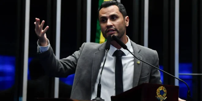 Atrapalha o partido: Republicanos barra candidatura de Cleitinho por causa de vídeo espírita