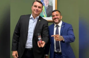 Política para se dar bem: patrimônio de Carlos Jordy multiplica por 10 com dinheiro vivo e mansão