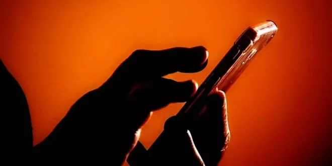 PCC e CV usam programas federais para aplicar golpes digitais, alerta TCU