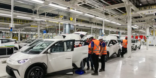 Concorrência chinesa: preço médio de carro zero cai pela primeira vez em seis anos