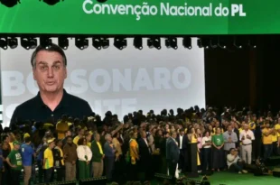 Denúncia de rede de “laranjas” ligada ao clã Bolsonaro que usa IA para atacar Lula chega ao TSE