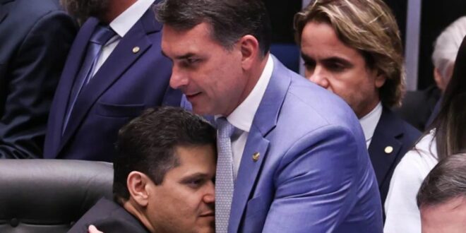 Presidente do Senado é algoz dos trabalhadores