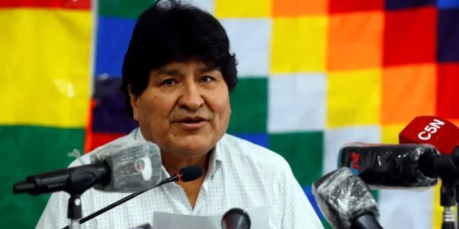 Governo Rodrigo Paes: Evo Morales é acusado de terrorismo por protestos na Bolívia e um líder indígena é preso
