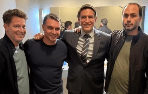 Financiadora do filme de Bolsonaro repassou R$ 26 milhões para empresa ligada ao PCC