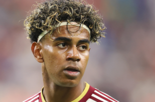 Craque da Espanha, Lamine Yamal de 19 anos não usa seus sobrenomes