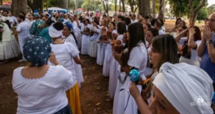 Violência religiosa: Pastor invade casa de umbanda, ofende fiéis e acaba preso