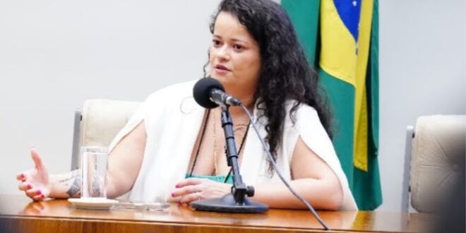 Saneamento: Acre é último do País e demanda medidas urgentes, diz especialista Juliet Matos