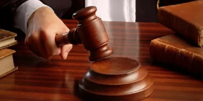 Homem descobre que não era pai de criança; ex é condenada a indenizá-lo em R$ 30 mil