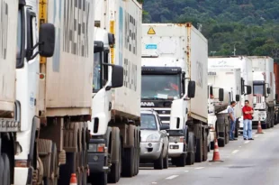 Agradeça ao Alcolumbre: MP do Frete trava no Senado e reacende ameaça de greve dos caminhoneiros