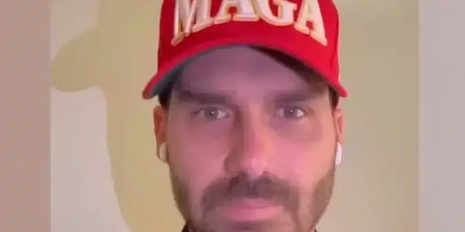Faxineiro da Casa Branca, diz Renan Santos sobre emprego de Eduardo Bolsonaro nos EUA