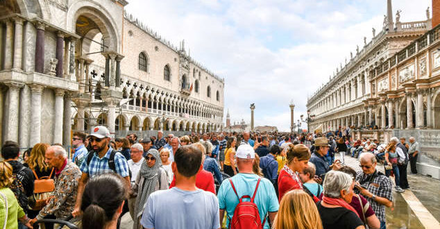 Problemas do turismo excessivo: 15 países ameaçam fechar de vez para turistas