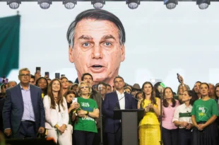Óbvio, né? TSE afirma que PL não pode usar Bolsonaro em campanha