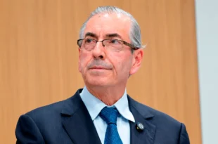 Psol aciona a Justiça para barrar candidatura de Cunha por abuso de poder