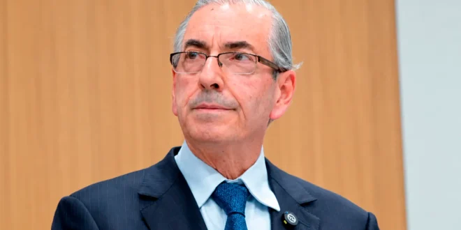 Psol aciona a Justiça para barrar candidatura de Cunha por abuso de poder