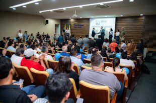 Mailza participa de reunião de procuradores do Estado, representantes de carreira e autoridades estaduais 