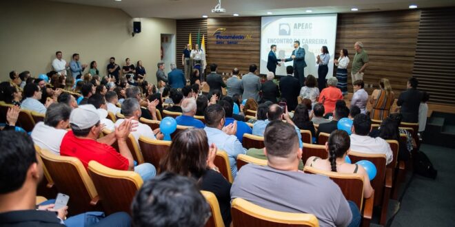 Mailza participa de reunião de procuradores do Estado, representantes de carreira e autoridades estaduais 