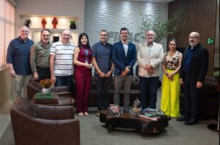 Fortalecimento da indústria e geração de empregos pautam encontro entre Thor Dantas e FIEAC