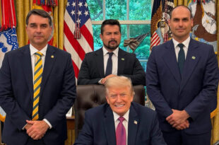 Em inglês, Eduardo Bolsonaro incita Trump a atacar o Brasil e prender Lula: “seguindo passos de Maduro”