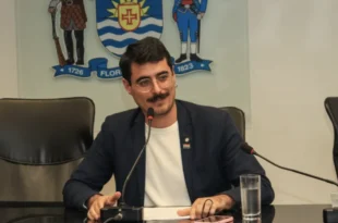 Não pode dizer que nazista é nazista: MP de SC denuncia vereador por expor histórico de nazismo de pai de deputada