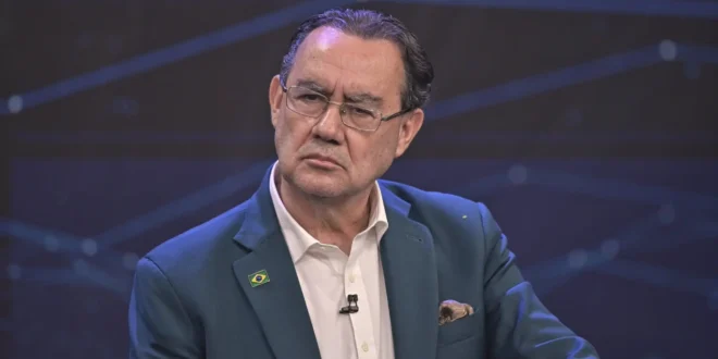 Psiquiatra detona Augusto Cury: “Inventou uma síndrome e espalhou desinformação”