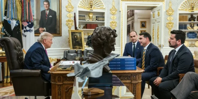 Chantagem: Trump revoga visto de embaixadora do Brasil