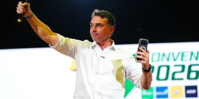 Tô fora: Podemos recusa apoio a Flávio Bolsonaro e também decide ficar neutro na eleição