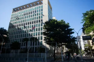 Interferência estrangeira: Consulado dos EUA ofereceu ajuda com vistos para aliciar jornalistas sobre eleições brasileiras