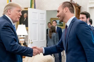 Suspeito nº 1: Eduardo Bolsonaro pode estar por trás da revogação do visto da embaixadora do Brasil nos EUA