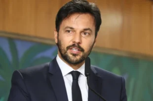 Ex-ministro de Bolsonaro vendeu projeto de R$ 67,5 milhões ao Master, diz PF
