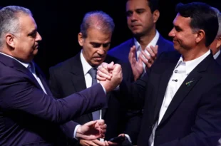 O que o vice de Flávio tem que o filho de Lula não tem