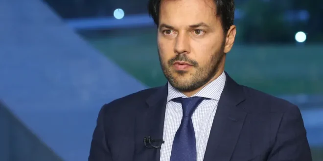 Orgias com “300 kengas” põem ex-ministro de Bolsonaro no centro do caso Vorcaro