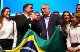 Flávio mantém o vice porque o eleitor da direita aceita qualquer negócio