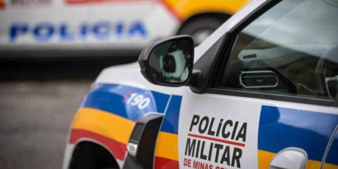 Esfaqueia ex-mulher e passa com moto sobre ela