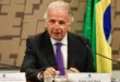 Múcio descobriu que é mais fácil ligar para Valdemar do que comandar militares