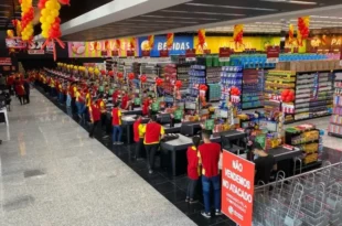 Rede de supermercados em Manaus é condenada por escala 9x1 e servir comida estragada