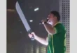 Vale para o vice? Flávio Bolsonaro brande facão falso em defesa da castração química para estupradores