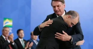 A jogada do André Mendonça