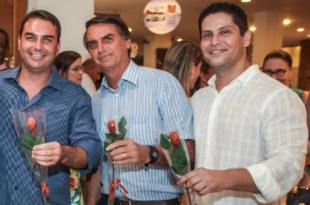 Quem é Santini, ex-sócio que diz poder colocar Flávio Bolsonaro na cadeia