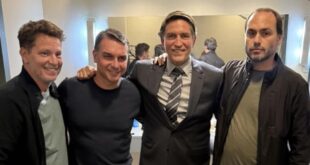 Ex-marqueteiro de Flávio Bolsonaro repassou R$ 1 milhão à produtora de “Dark Horse”