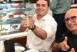 Juntos & misturados: Queiroz pede votos para Flávio em meio à reabertura do caso “rachadinha” 21 Juntos & misturados: Queiroz pede votos para Flávio em meio à reabertura do caso “rachadinha”