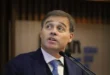 Pobre Brasil: Mendonça inicia guerra no STF e implanta agenda do clã Bolsonaro