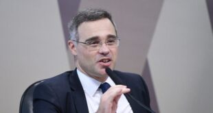 André Mendonça: entre o púlpito e a toga