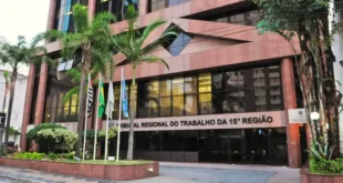 Pobre do trabalhador: empresas patrocinam evento do TRT enquanto respondem a processos
