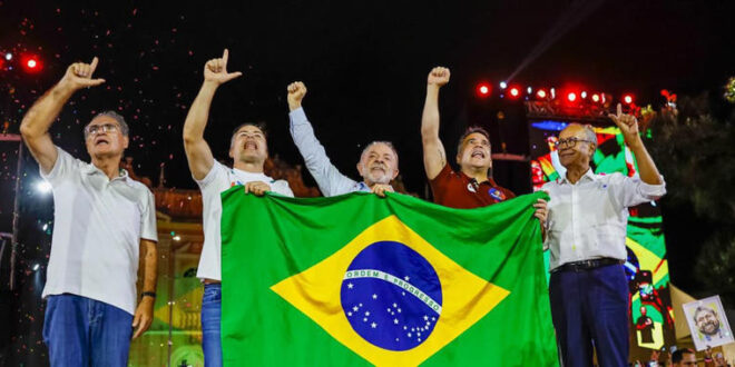 Você pode não gostar do Lula, mas PRECISA votar nele dessa vez