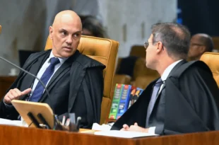 Jurista diz que mensagens divulgadas por Mendonça não podem ser usadas para responsabilizar Moraes