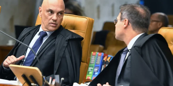 Jurista diz que mensagens divulgadas por Mendonça não podem ser usadas para responsabilizar Moraes