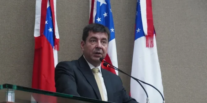 Diretor da PF afastado por Mendonça barrou ação golpista de Anderson Torres em 2022