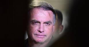 Estudo aponta como instituições barraram golpe de Jair Bolsonaro