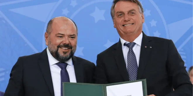 Caso INSS: apesar da posição estratégica no esquema, Mendonça manda tirar tornozeleira de ex-ministro